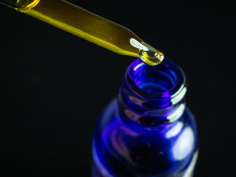 Calm Your Nerves with a Powerful CBD Tincture