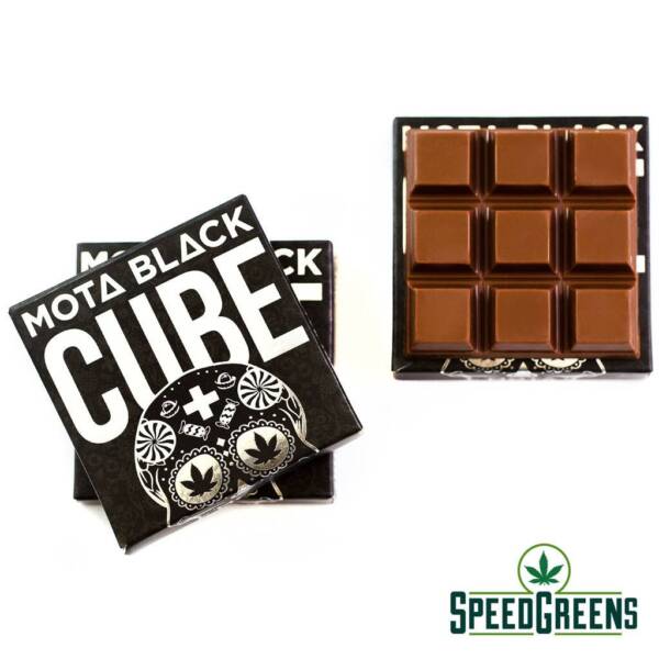 Mota Black Milk Chocolate