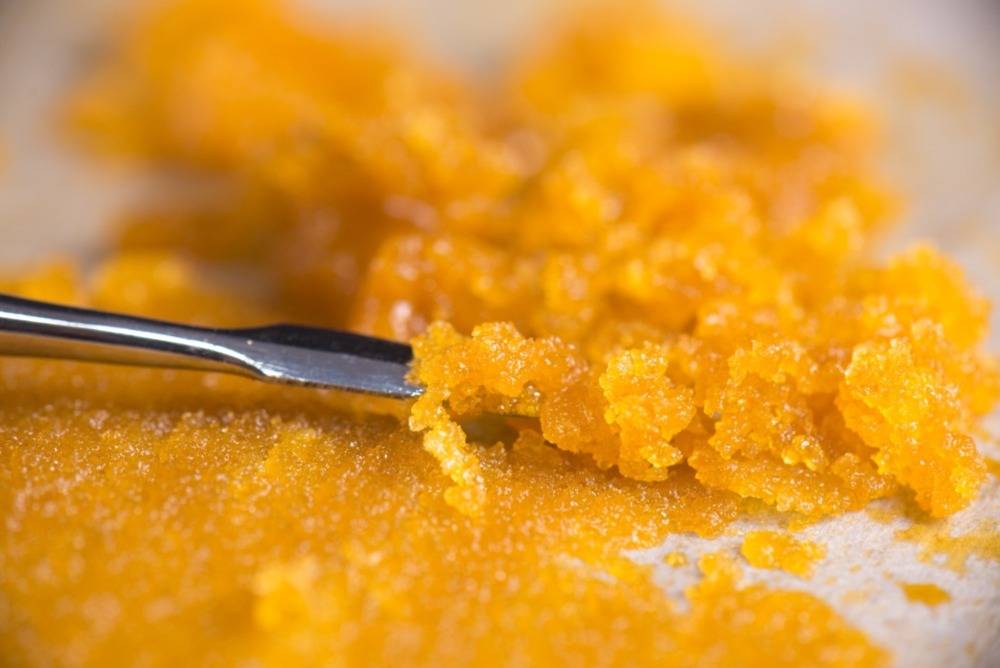 Live resin online in Canada with a dabbing tool. Speed Greens